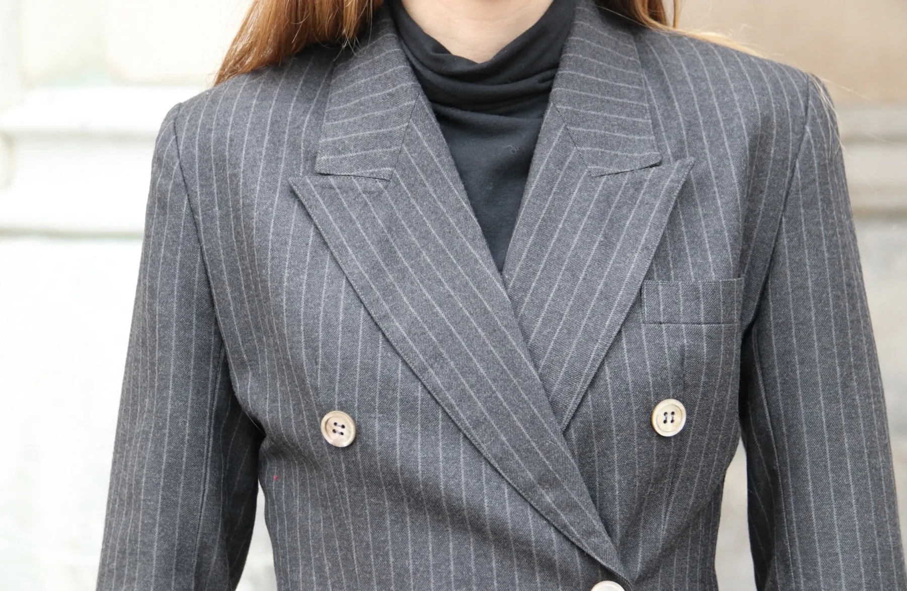 80s Pinstriped Double-Breasted Peak Lapel Blazer - 2