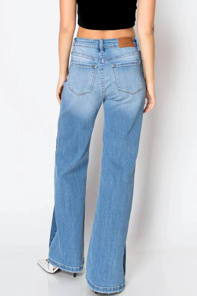 Artemis High Rise Vintage Flare