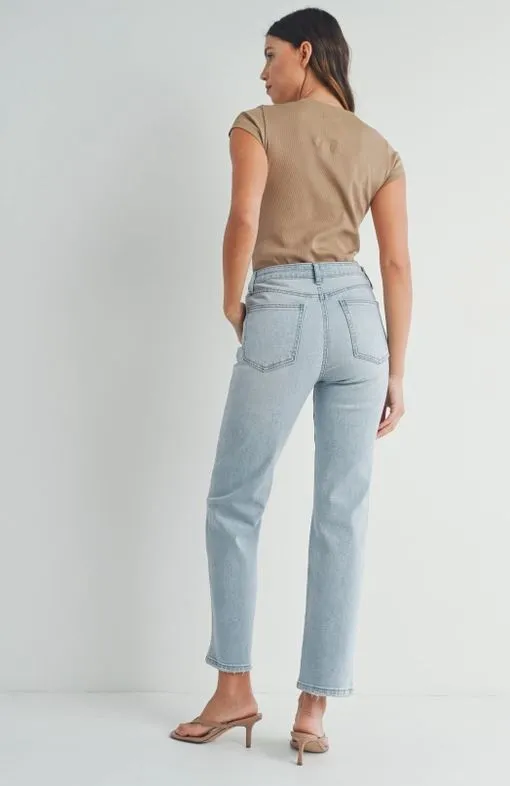 Clean Straight Stretch Jeans