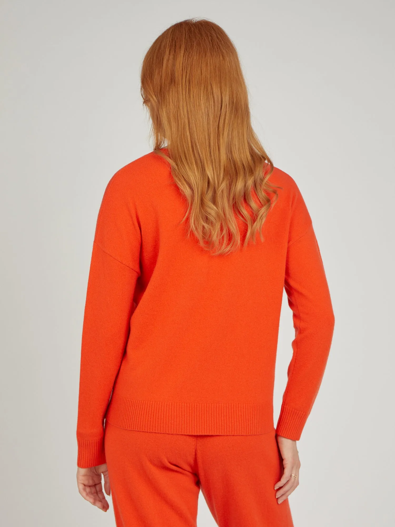 Core Standard 100% Cashmere V Neck Jumper