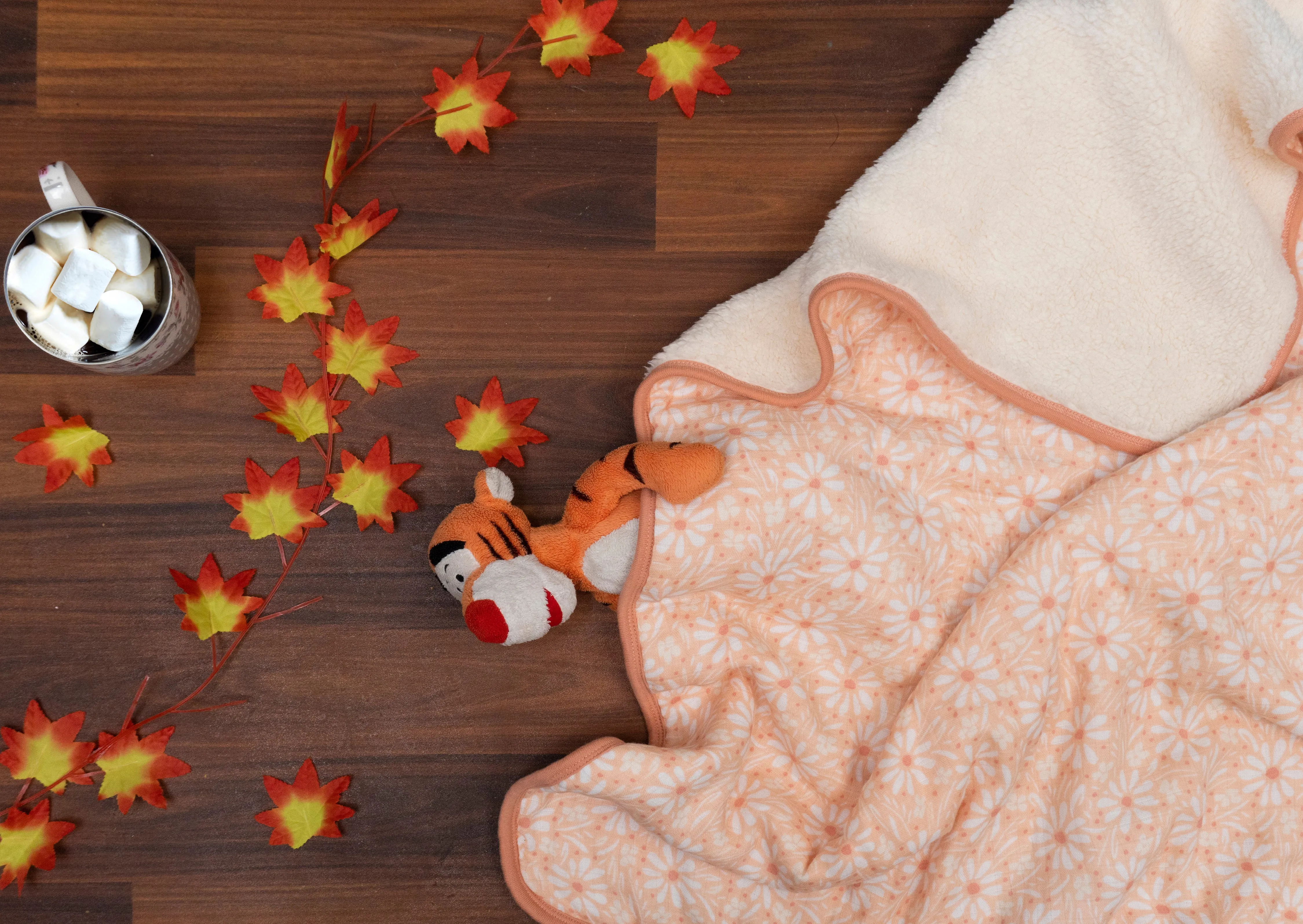 Daisy - Muslin lined with Sherpa Swaddle/Blanket