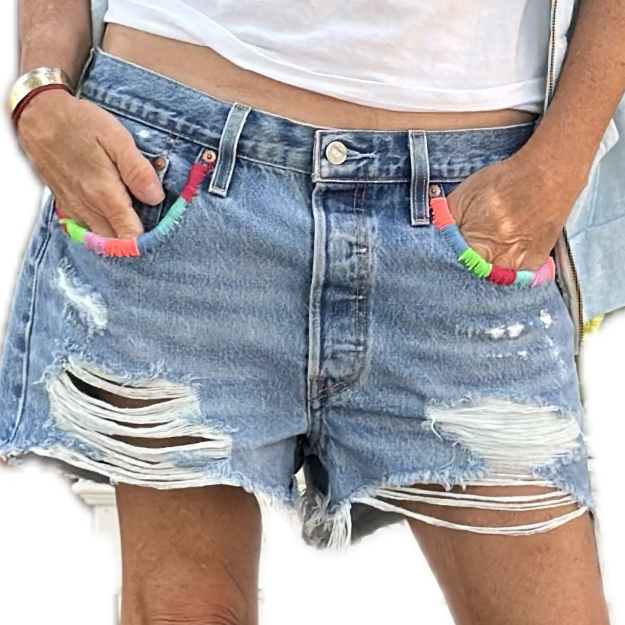 Denim Hand Embroidered Bright Pocket Shorts - Levi’s 501
