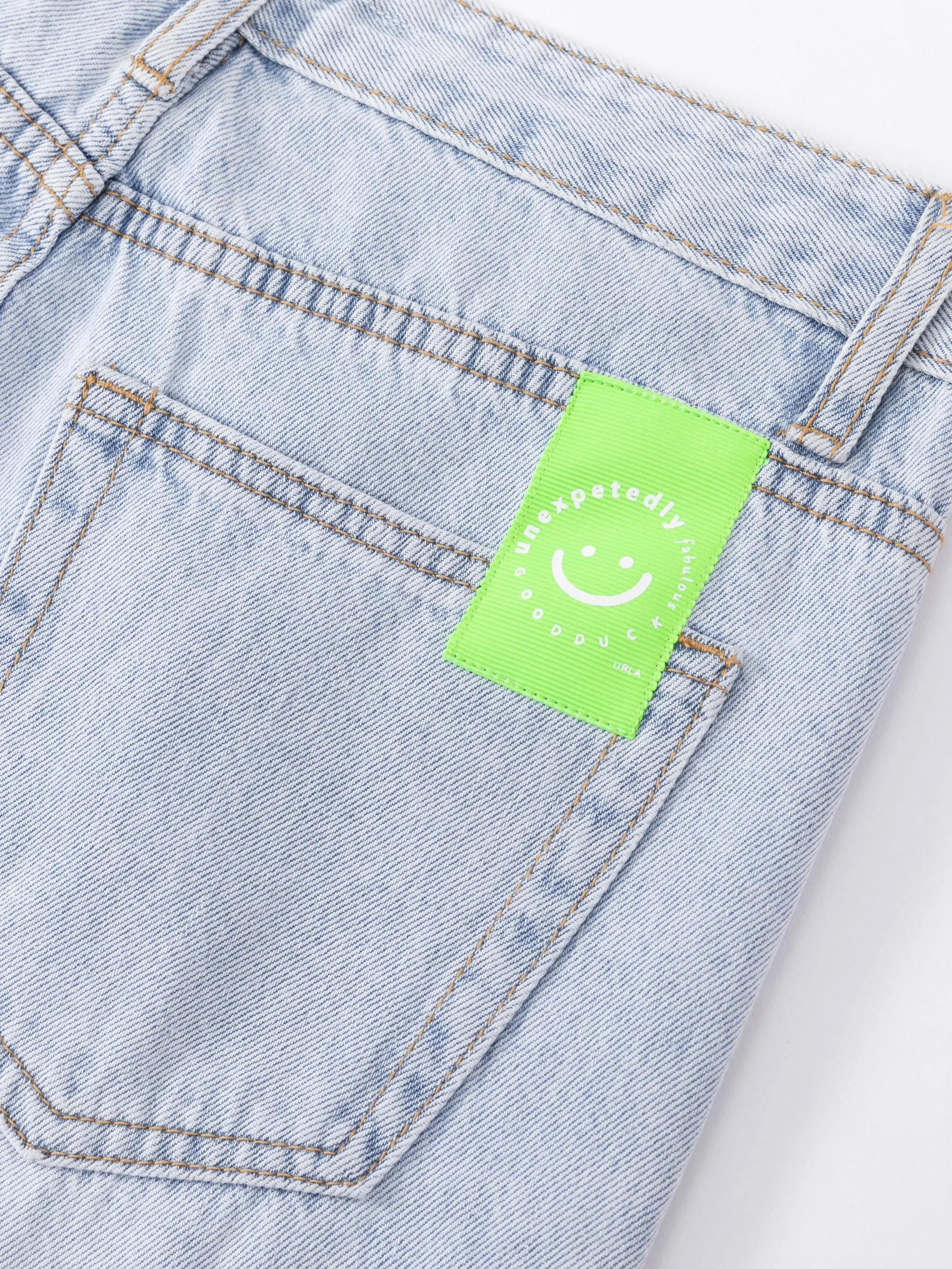 Embroidered Baggy Jeans
