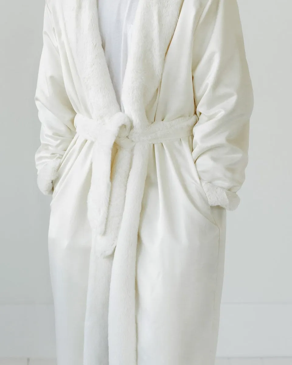 Luxurious Bathrobe JulesRoche Cream Plush Lining
