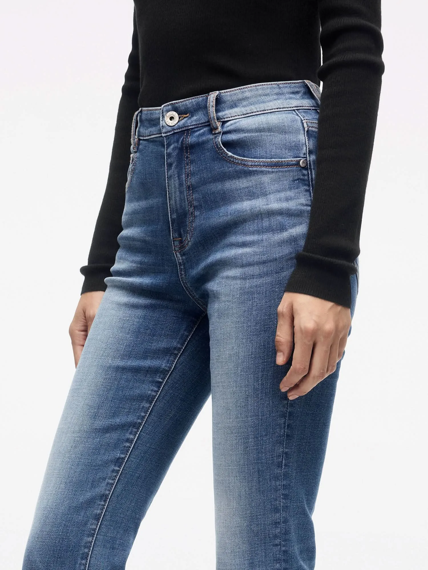Mid-Waist Flared Jeans