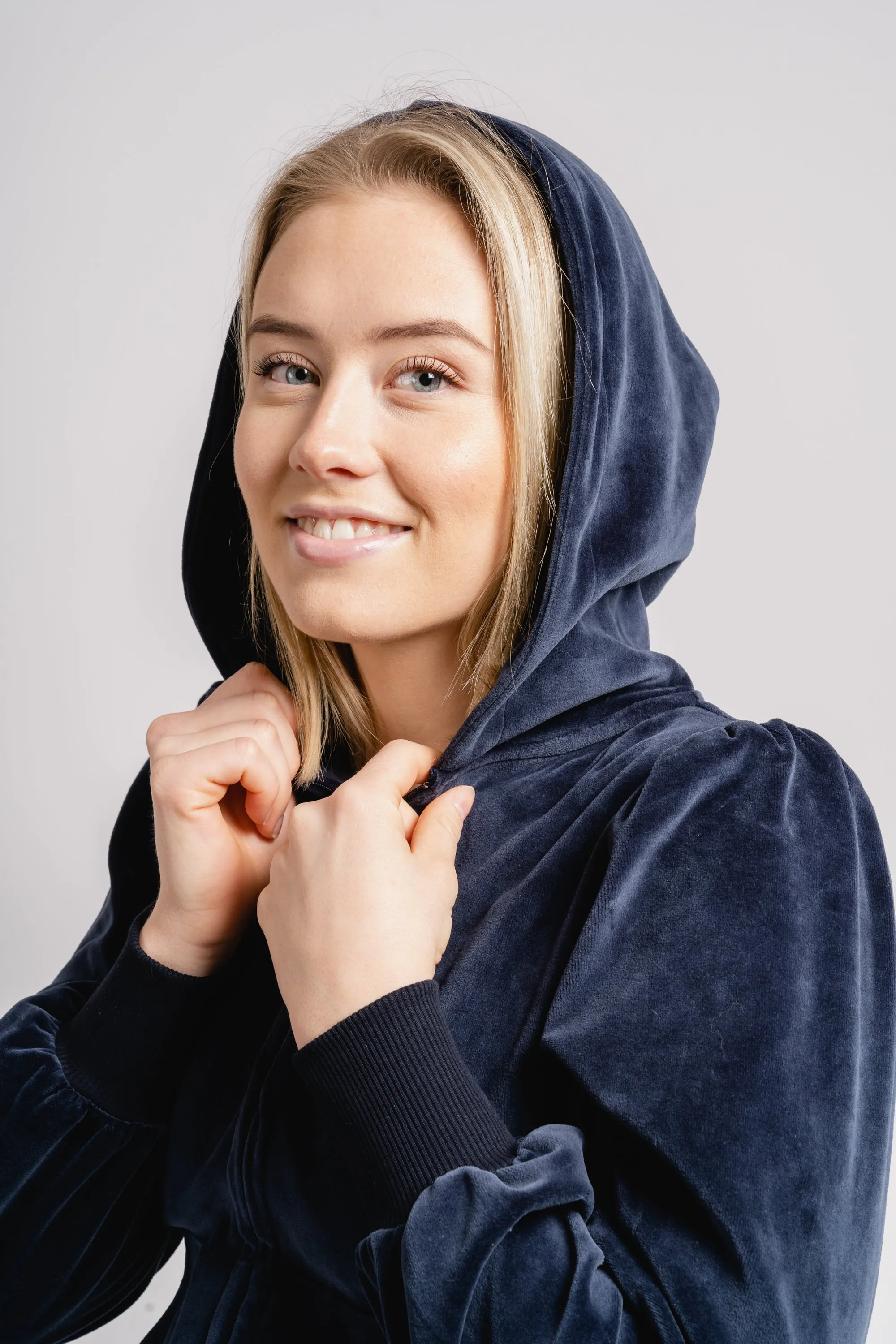 Mim Velour Jacket - Navy