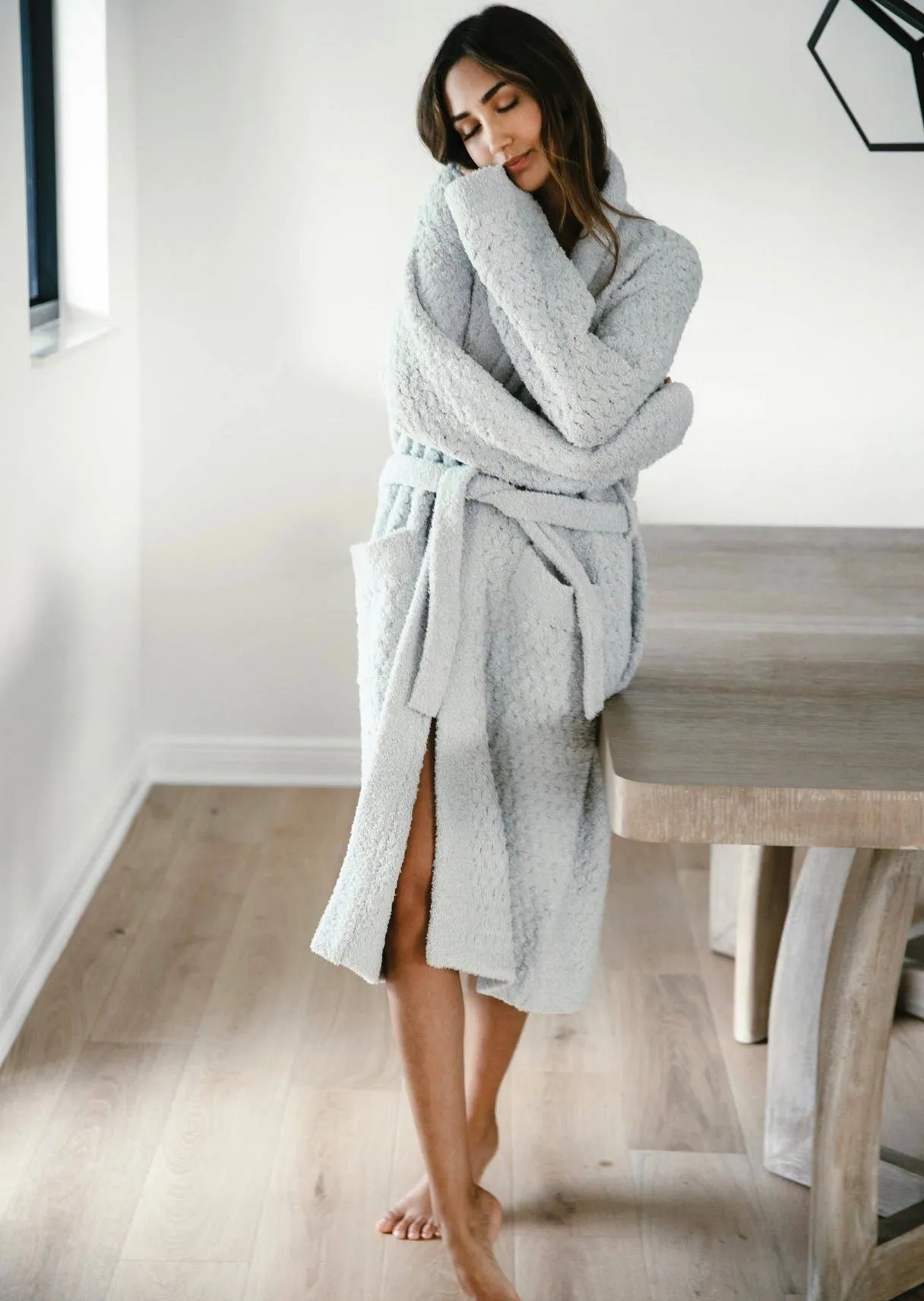 Plush Waffle Robe: Cloud Grey