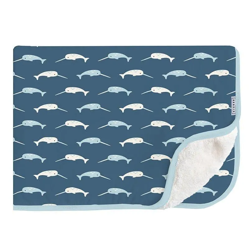 Print Bamboo Sherpa-Lined Throw Blanket - Deep Sea Narwhal