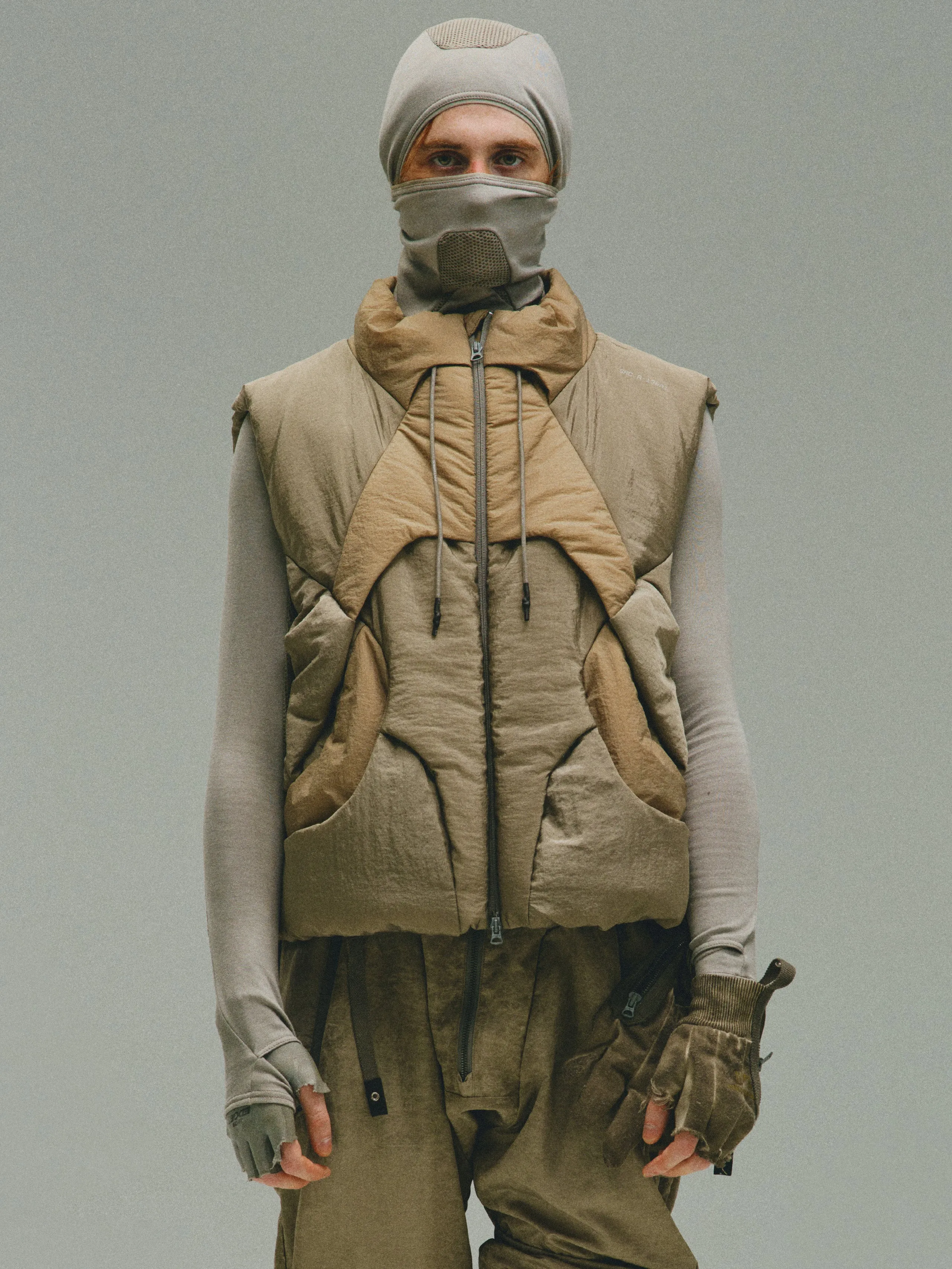 SCARS / Overlapping Panel Padded Tactical Vest