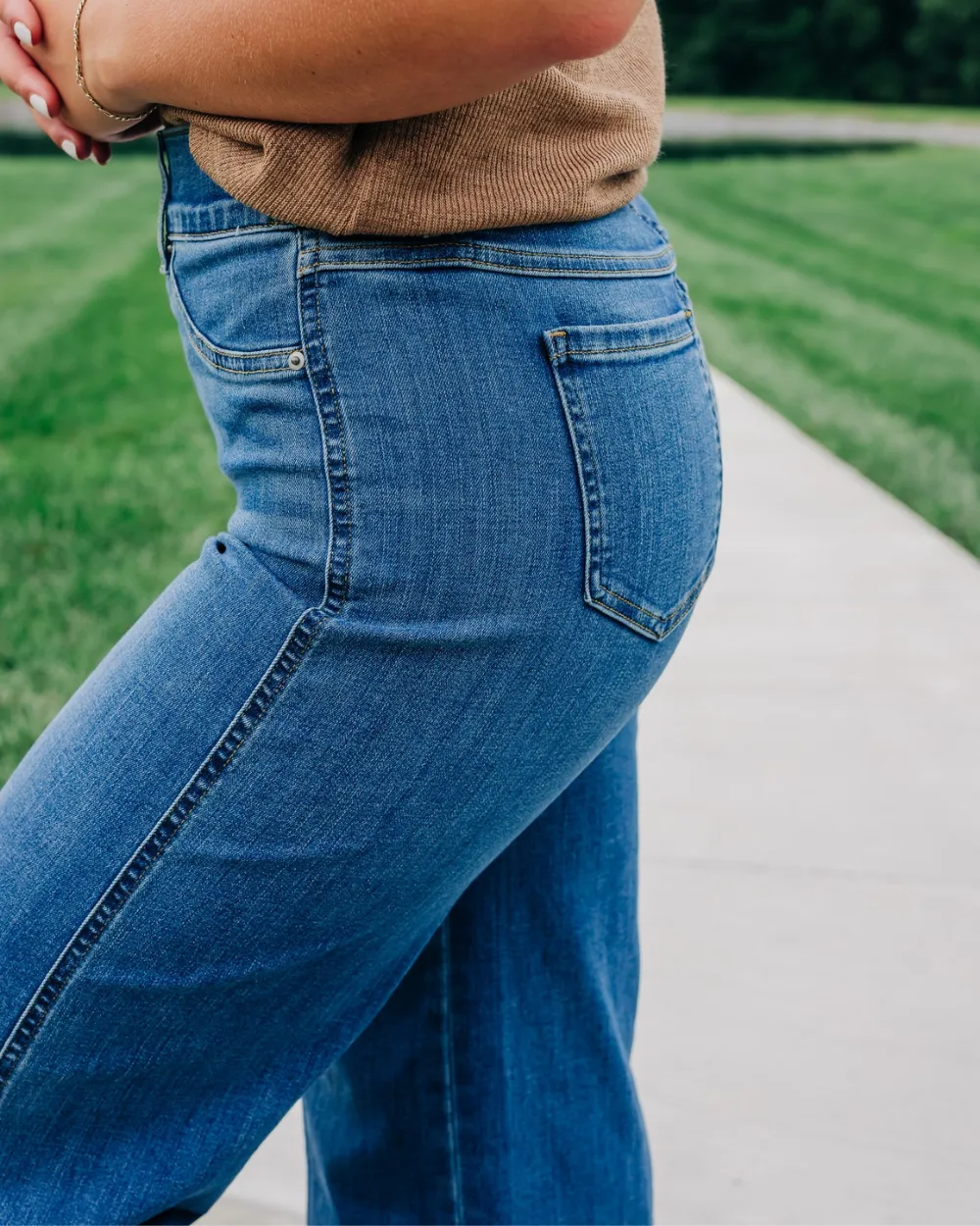 Seamed Front Wide Leg Denim Jeans