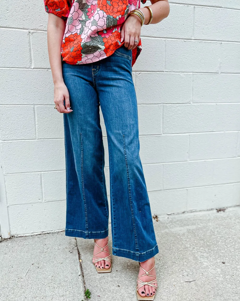 Seamed Front Wide Leg Denim Jeans