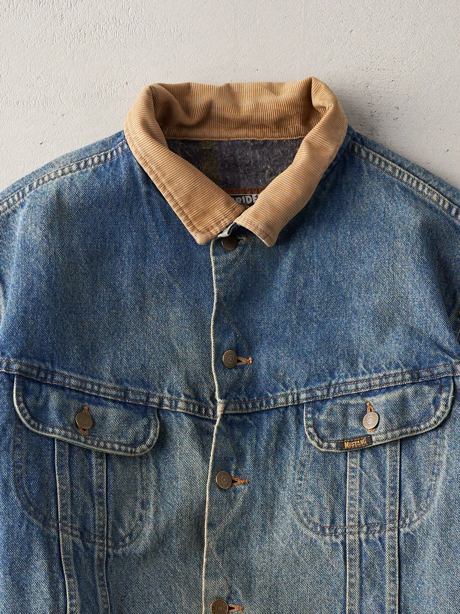 Vintage 90s Mid Wash Storm Rider Mustang Blanket Lined Denim Jacket (L/XL)