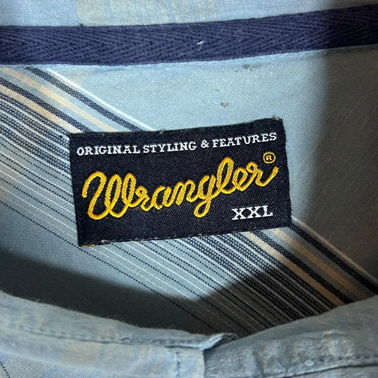 Vintage WRANGLER Classic Blue Cream Striped Long Sleeve Cotton Shirt