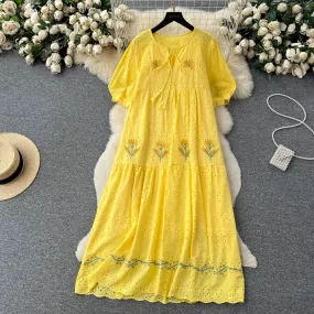 Women Vintage Embroidered Bubble Sleeves Dress